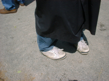 and the best part is, he was the only person who didn't dress up. my boy went out in style, jeans and sneakers.  ooh yeah.