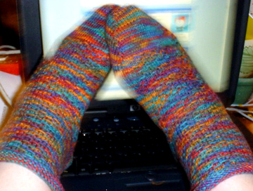 i've already washed them, they came through like a champ, but then i wore them again without photographing so they're a little stretched out- hence the classic 'on the foot' shots